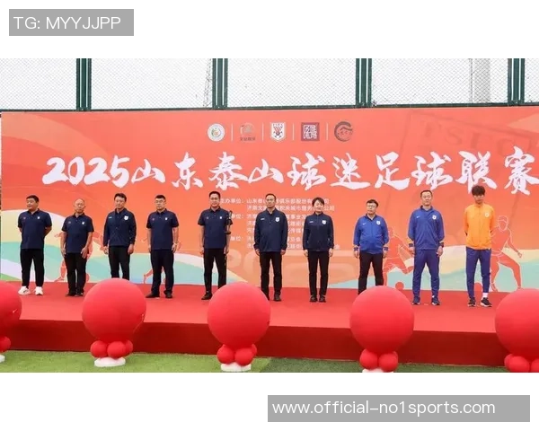 足球之夜停播引发热议球迷心声与未来赛事展望交织成篇